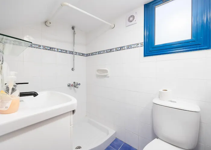 ヴィラ Rotiana Polis